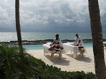 Waterside Escapes Villa West End Bahamas